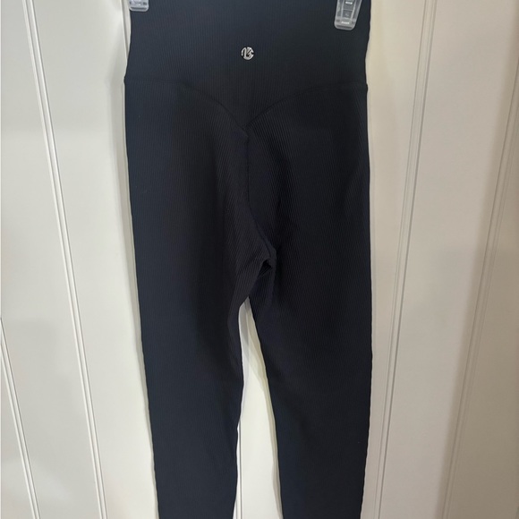 BuffBunny Black Leggings - Picture 2 of 4